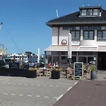 Havenhotel At Sea Texel Hotel